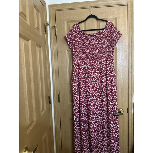 Milkmaid Floral Maxi Dress Red Smocked Cottagecore Front Splits 18/20 - Picture 3 of 6